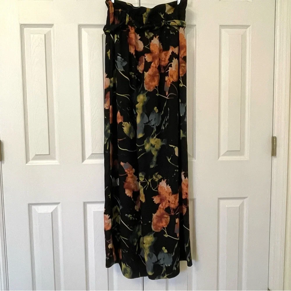BCBGMaxAzria Black Floral Wide Leg Palazzo Pants - Picture 4 of 15